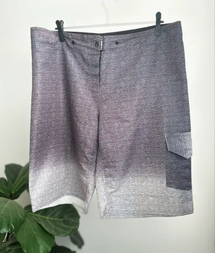 Bermuda 48 Oakley Tactel Leve para o Verão