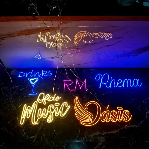 Luminárias personalizadas em néonled 