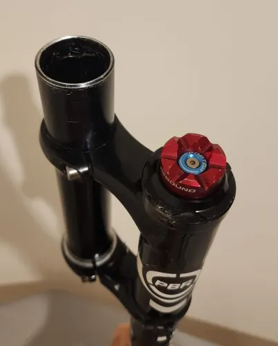 Suspensão Cannondale Lefty