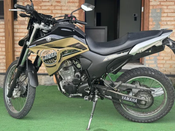 Yamaha XTZ 250 LANDER 249 cc