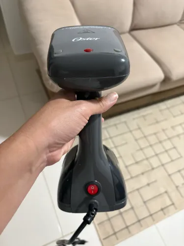 Passadeira a vapor portátil Oster 220v