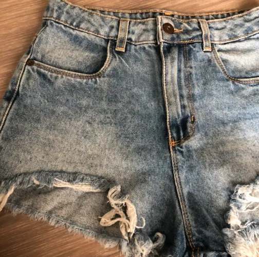 SHORT JEANS FEMININA TAMANHO P