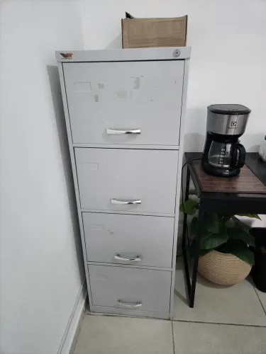 Gaveteiro de aço para escritório