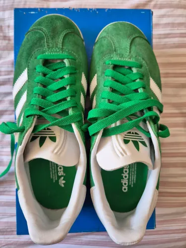 Tênis Gazelle adidas Originals verde<br>Tênis Gazelle adidas Originals Verde N°35