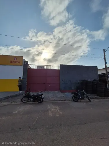 Aluguel de Terreno com Estrutura - Av. Daniel de La Touche