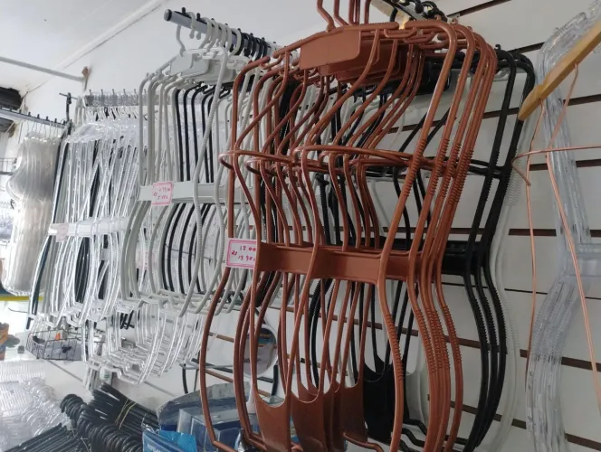 Cabides para loja, araras,etc só novo 