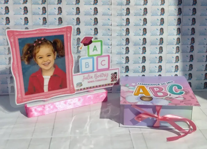 Caixinha mas quadro personalizado formatura