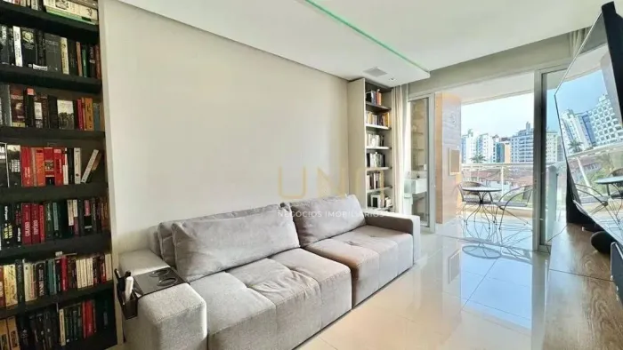 Apartamento com 3 dormitórios à venda, 117 m² por R$ 2.600.000,00 - Centro - Florianópolis