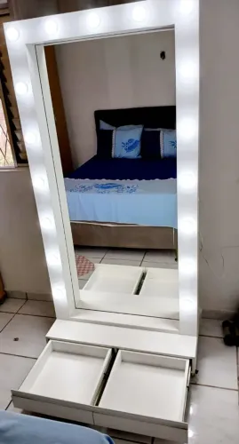 Espelho Camarim Iluminado com 2 Gavetas