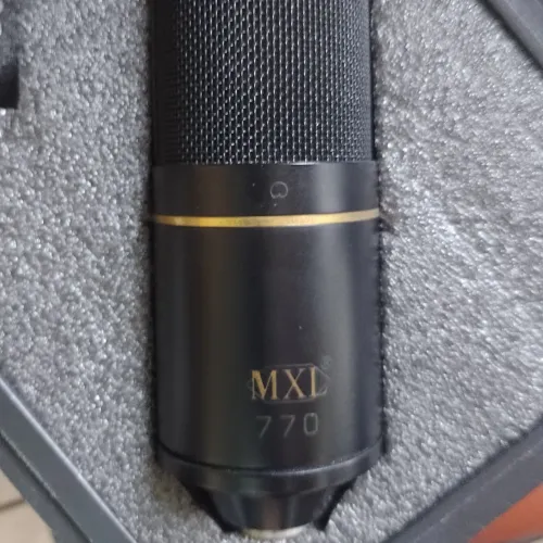 Microfone Condensador MXL 770