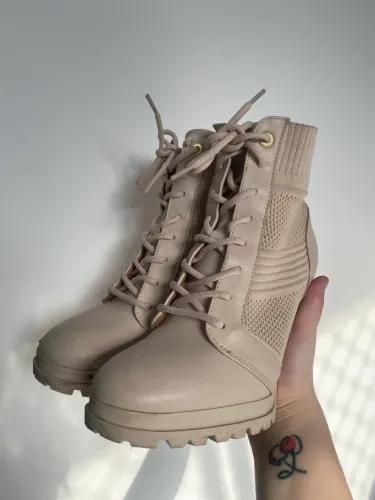 Bota Vizzano