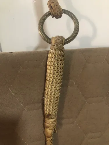 Rebengue de couro cru