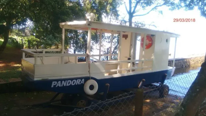 Embarcação Pandora Brasília DF