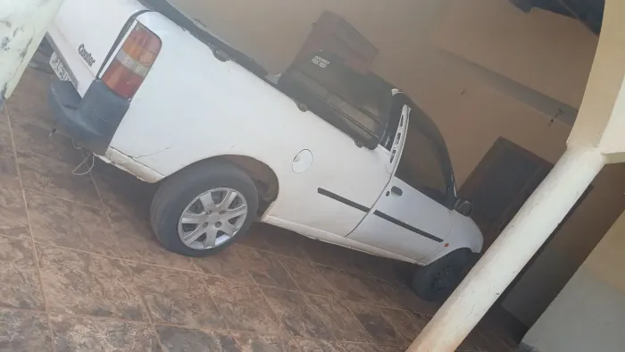 Ford Courier 1.6 L/ 1.6 Flex 2000