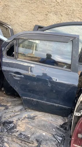 Porta trazeira direita gol g5