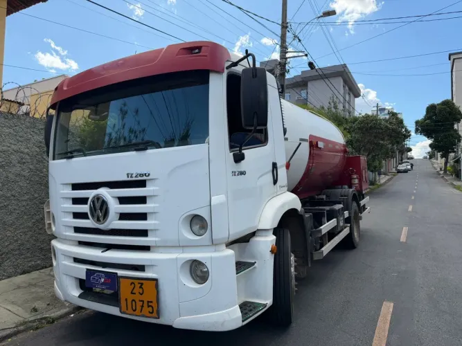 Volkswagen Cotellation 17.280 