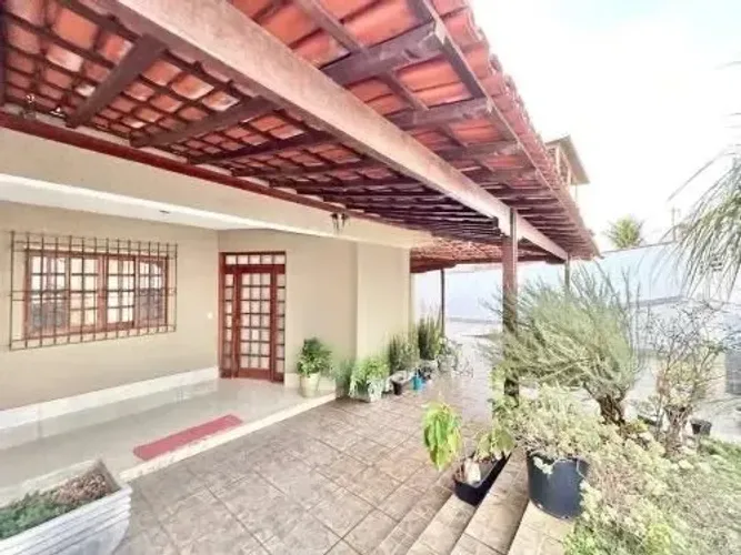 VENDO CASA EM BOA ESPERANÇA/ LEAC 14