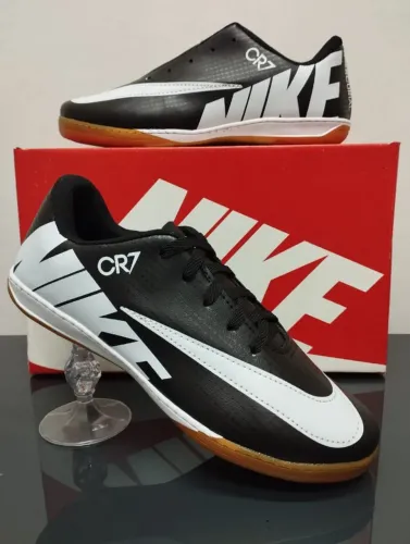 Chuteira Futsal