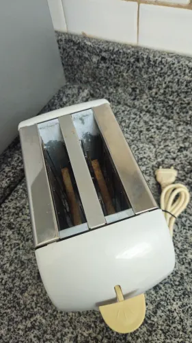 Torradeira Elétrica Retrô 110 V