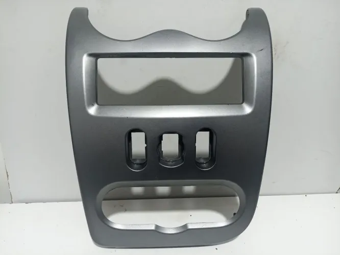 Moldura Painel central Renault Logan Sandero 2007 a 2013 prata moldura rádio ar alerta