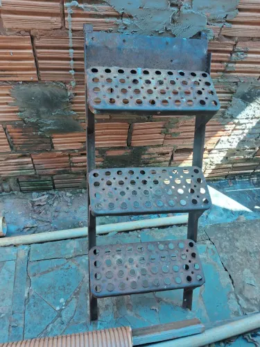 Escada para caminhão baú 3/4