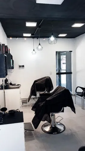 Aluguel Loja Barbearia (ou pra outros serviços)