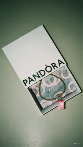 Pulseira Pandora Moments com Fecho Halo Pavé