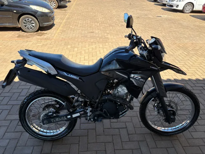 XTZ 250 Lander 2022/22