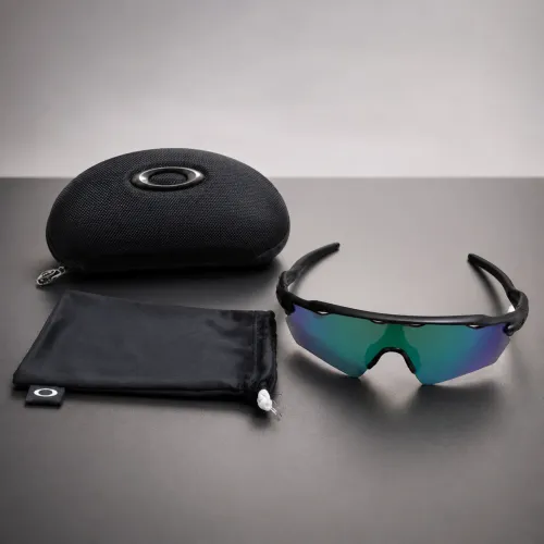 Oakley radar preto