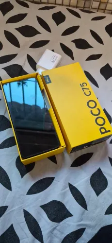 Celular Poco C75