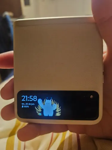 Razr 40 256GN com linha (100% funcional)