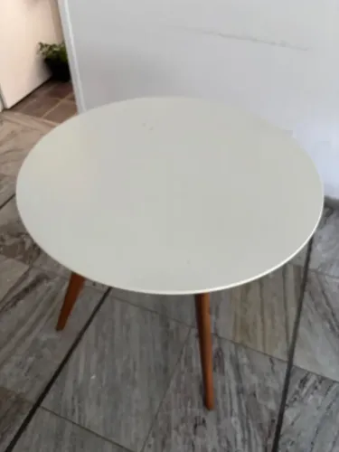 Mesa de jantar redonda 4 lugares
