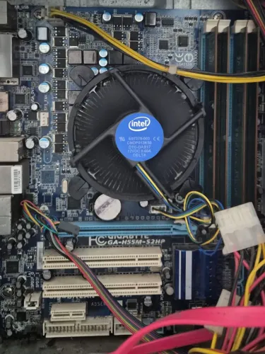 Kit placa-mãe Gigabyte, i5 660, 8gb ddr3