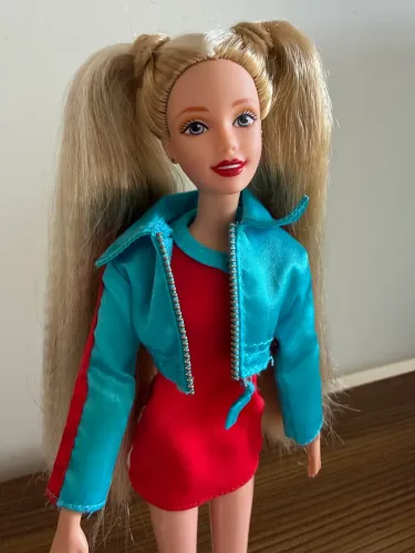 Boneca Barbie Generation Girl Tori
