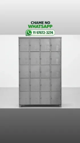 roupeiro de aço composto por 20 portas pequenas