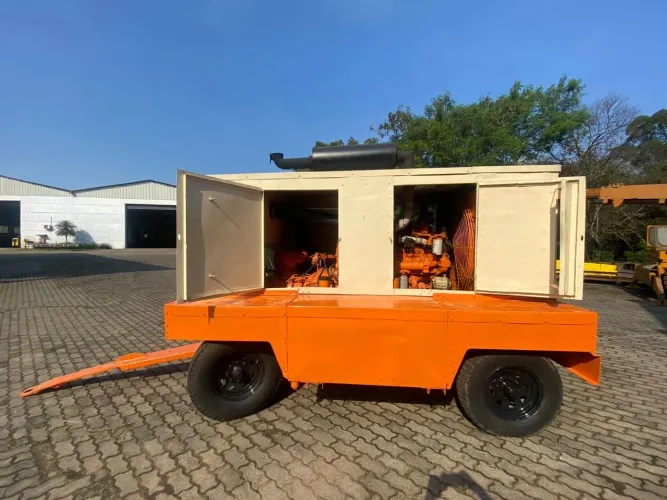 COMPRESSOR PARAFUSO