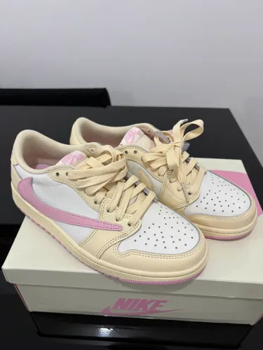 Tenis air jordan 1 low travis scott shy pink