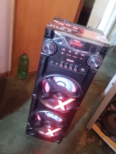 Caixa de som amplificada Amvox