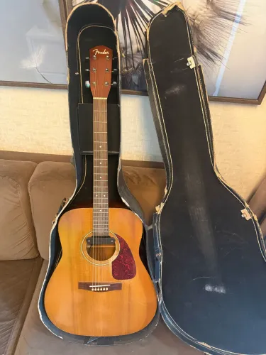 Violão Fender DG-7 com captador Fishman passivo e case rígido