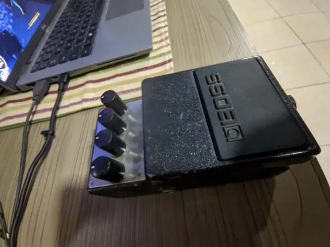 Pedal Boss Ml-2, preto