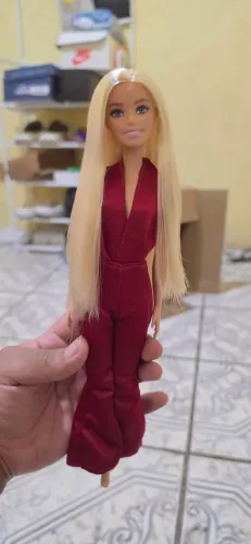 Boneca Barbie fashionista 