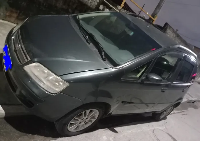 Fiat Idea ELX 1.4 MPI Fire Flex 8V 5P 2009