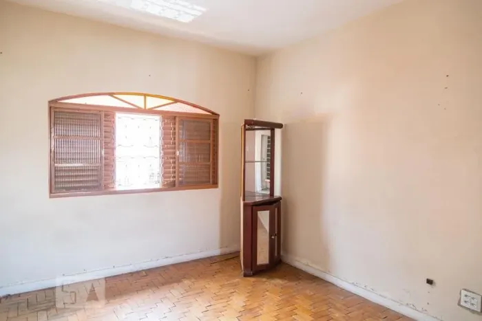 Casa à Venda - Ouro Preto, 3 Quartos, 80 m2