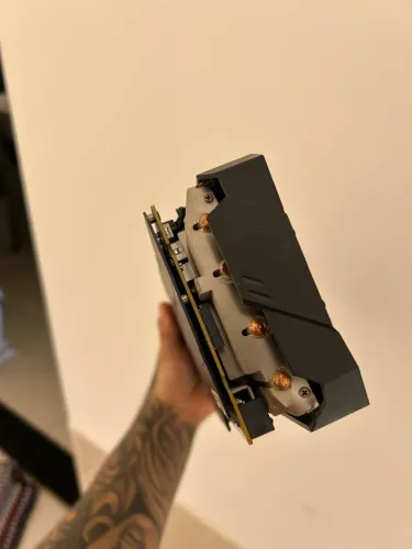 Troco 2080ti com defeito em 1660 Super ou 3060
