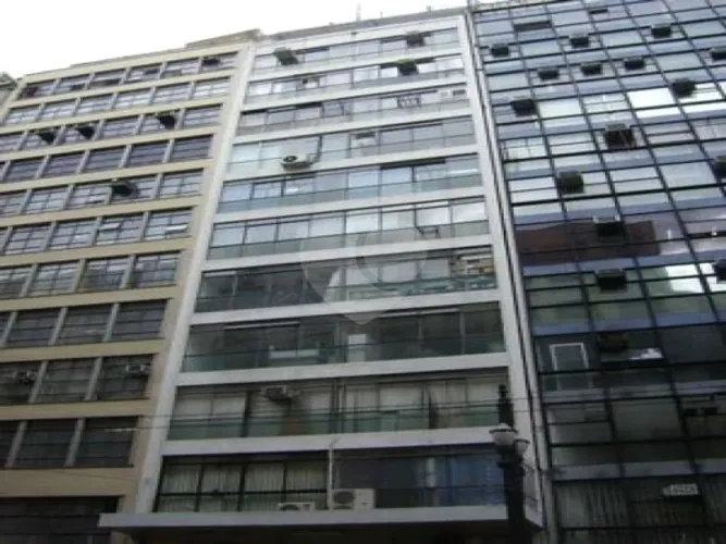 Sala à venda no condomínio Edifício Antonio Severo, São Paulo - SP