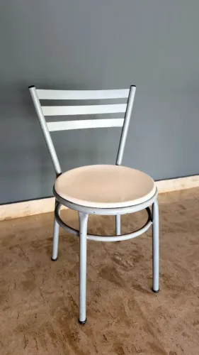 CADEIRAS ESTILO BISTRÔ/VIENENSE