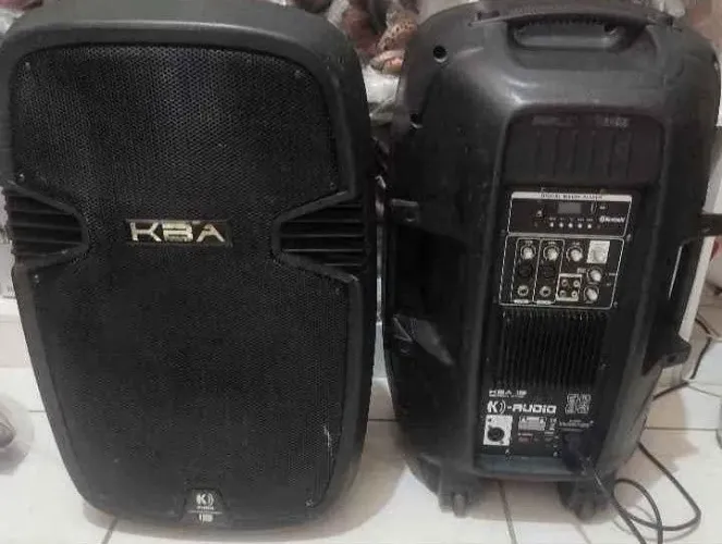 Caixa ativa e passiva kba 250 rms troco em caixa ativa com rms maior