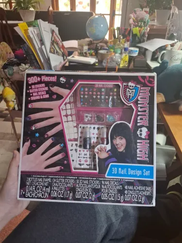 Monster high Nail Set Lacrado