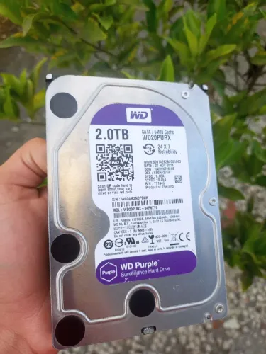 2 HDs SATA ? WD Purple 2 TB + Samsung 500 GB ? Com ressalvas