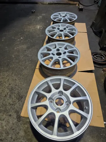 VENDO RODAS FURAÇÃO 4X114 OU TROCO POR RODAS FURAÇÃO 4X100